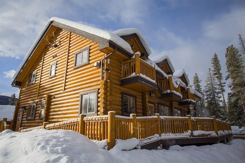 Castle Mountain Chalets Otel Banff Dış mekan fotoğraf